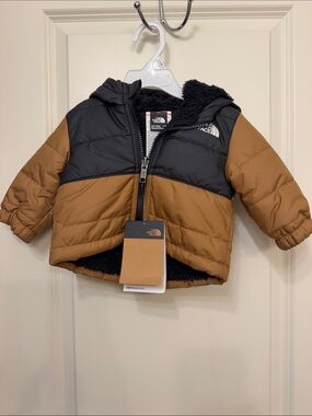 The North Face Toddler Puffer Jacket in Black & Brown